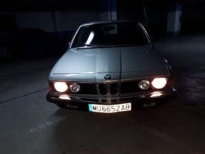 vendo BMW I23